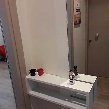 Studiosbank Nikom Bb * Dráma